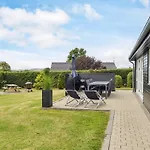 8 Person In Ebeltoft-by Traum *