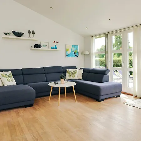 Holiday home 8 Person In Ebeltoft-by Traum *