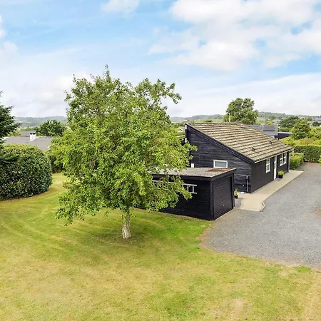 8 Person In Ebeltoft-by Traum *