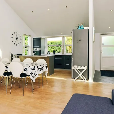 8 Person In Ebeltoft-by Traum * Ebeltoft